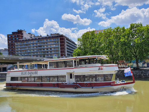 Boat on the Donaukanal
